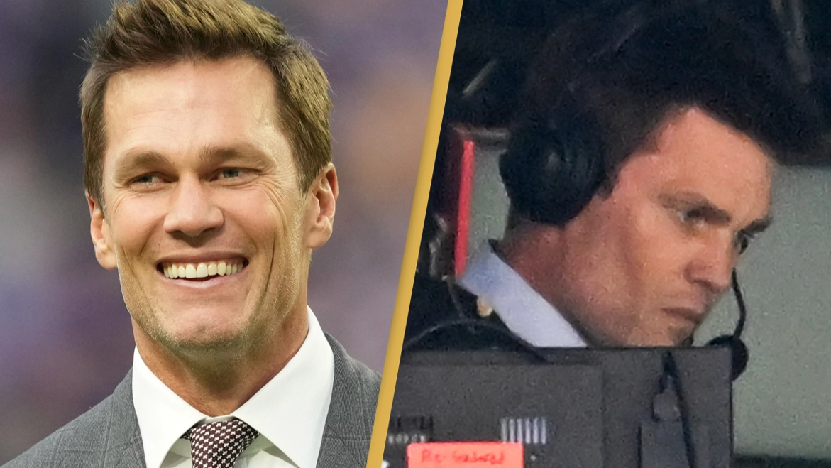 Fans losing it after hearing how Tom Brady pronounces common football term