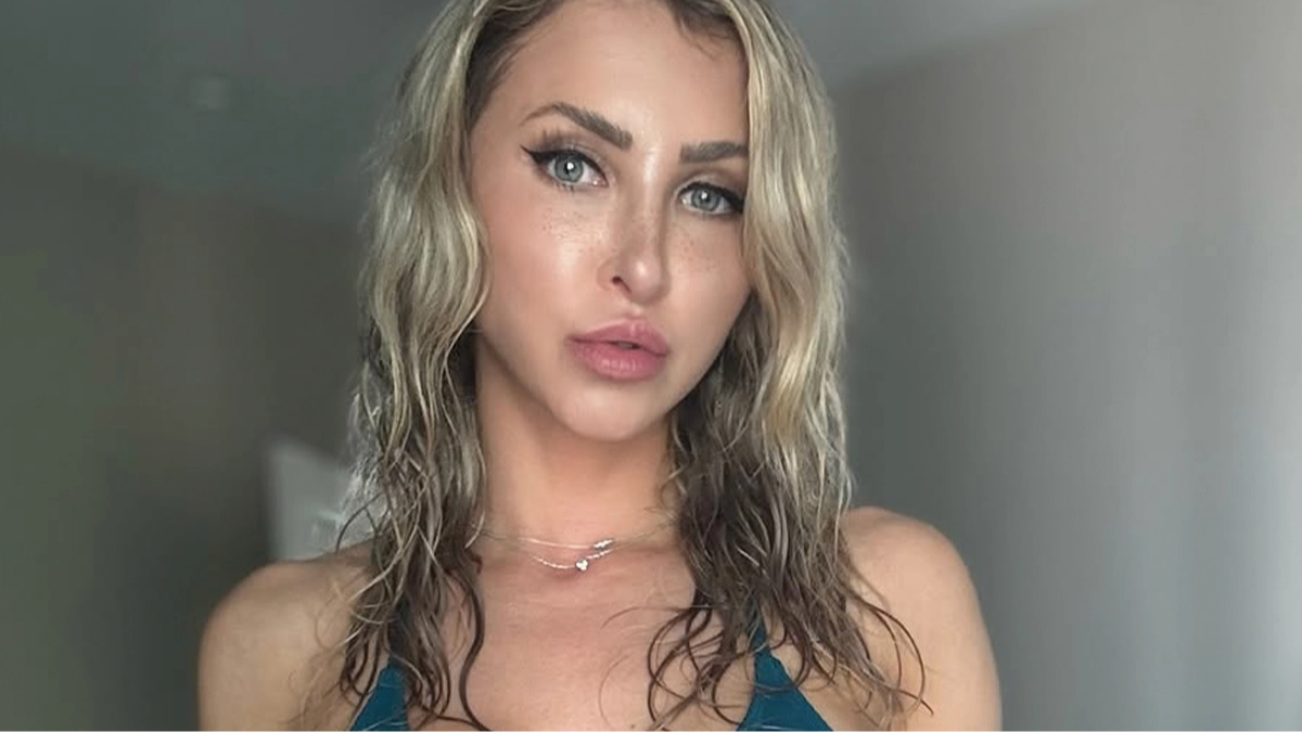 Sex worker shares the most bizarre acts she's been asked to do and they don't include nudity