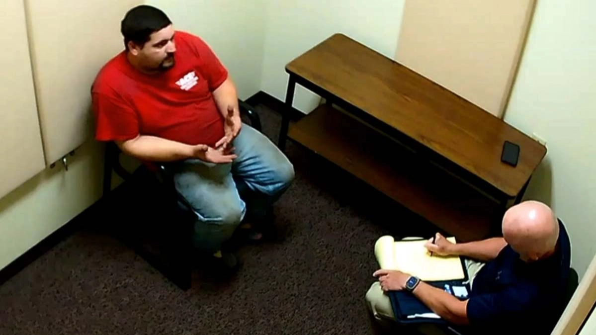Horrific moment dad admitted his son was getting eaten by rats as he slept
