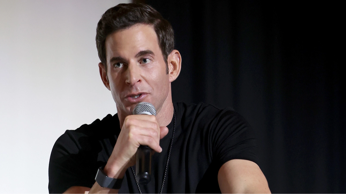 TV star reveals he discovered he had stage 3 cancer after receiving 'eerie' warning email from viewer