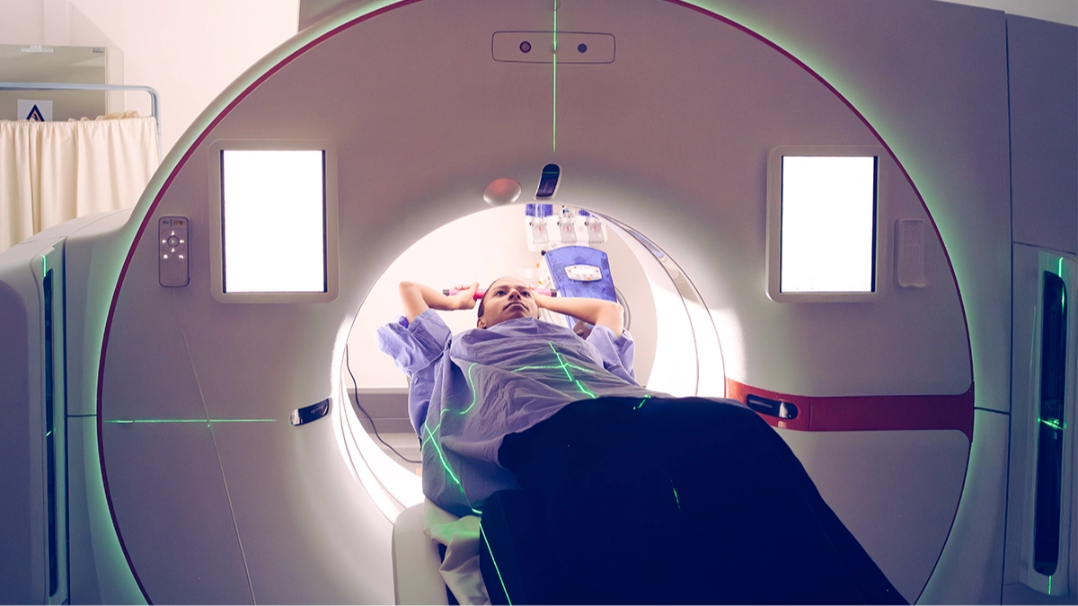 Experts issue warning as this specific type of cancer is on the rise in young women