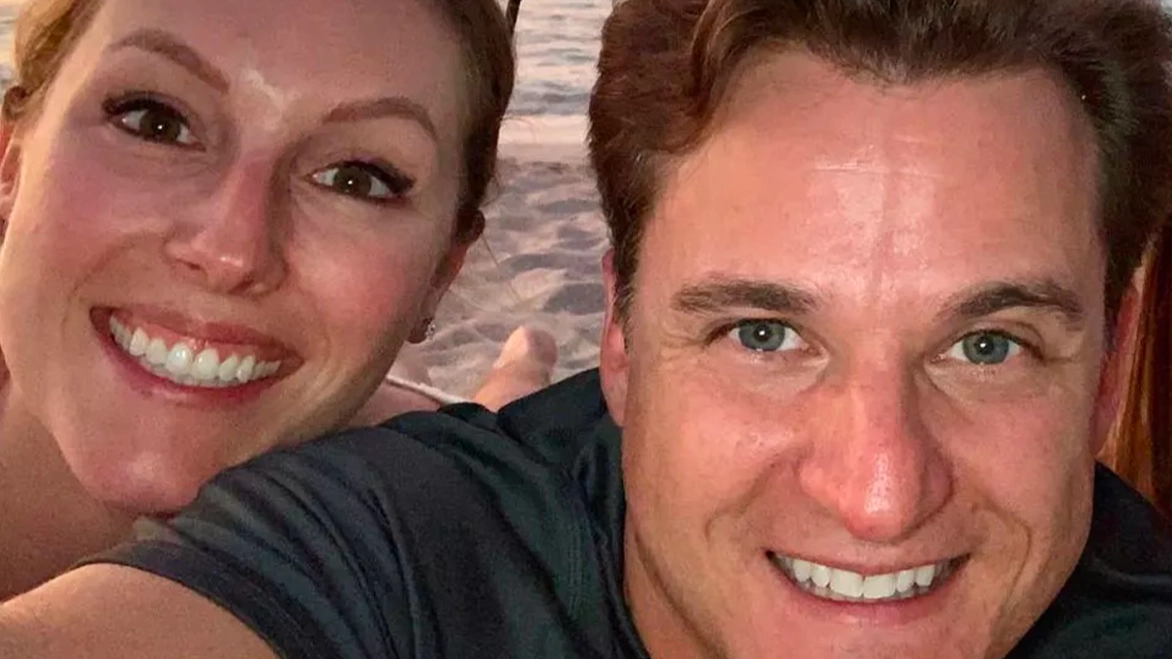 Woman's haunting six words after doctor allegedly tried to push wife off popular tourist spot after 'poking her with two syringes'