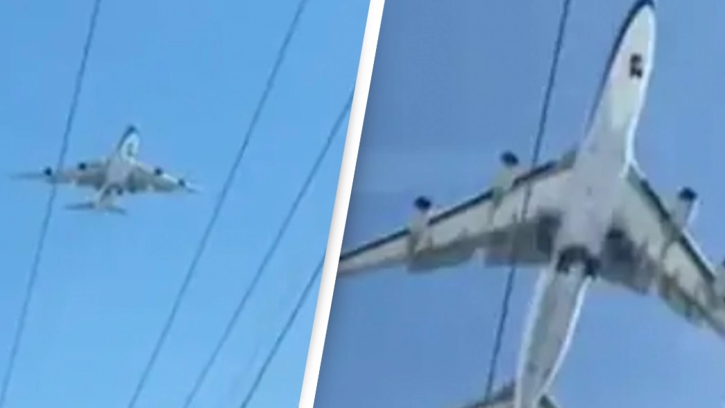 Simple science explains what was actually happening when plane was spotted not moving