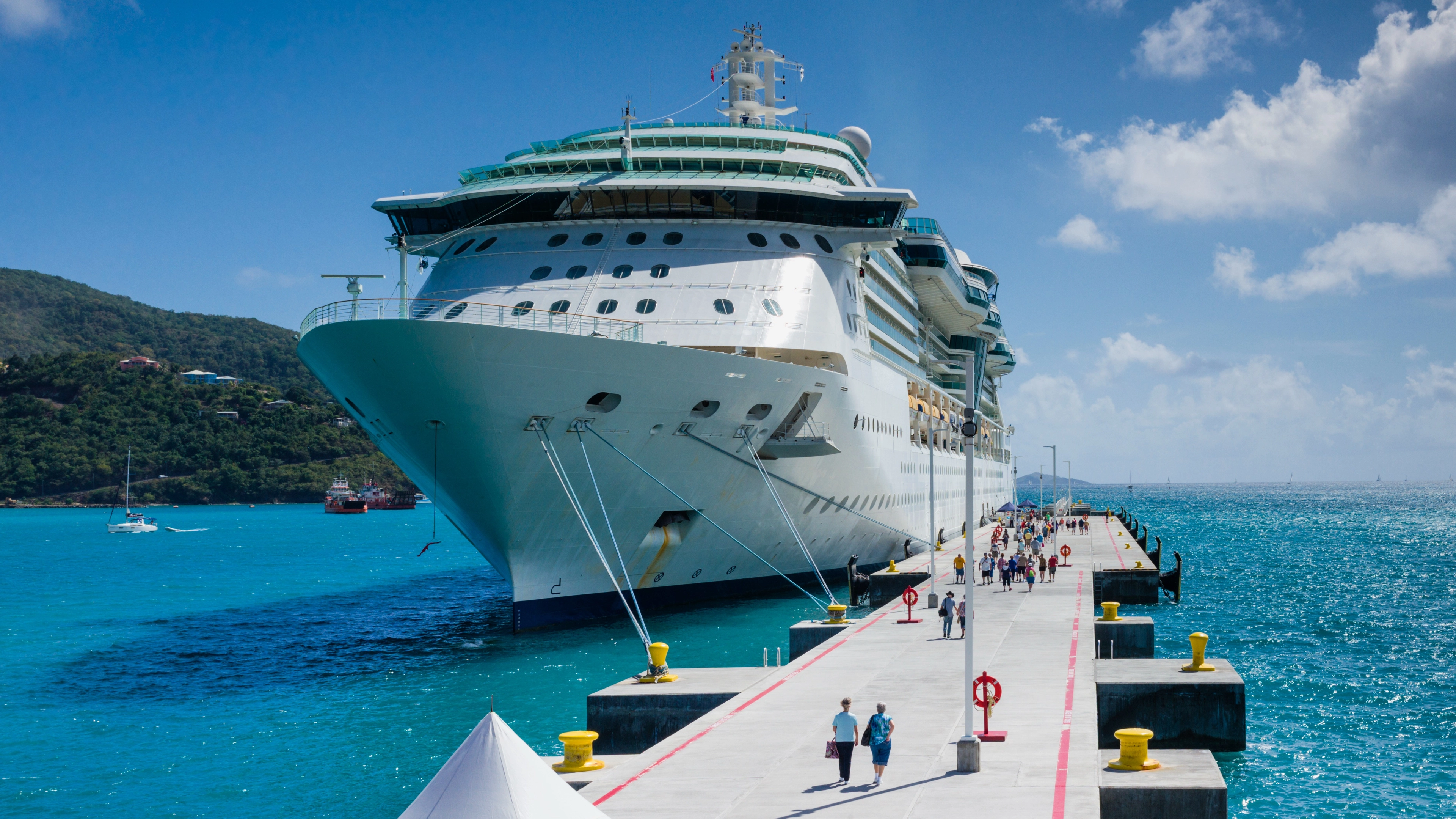 Cruise ship worker reveals 'real life behind the scenes' and the best part about the job