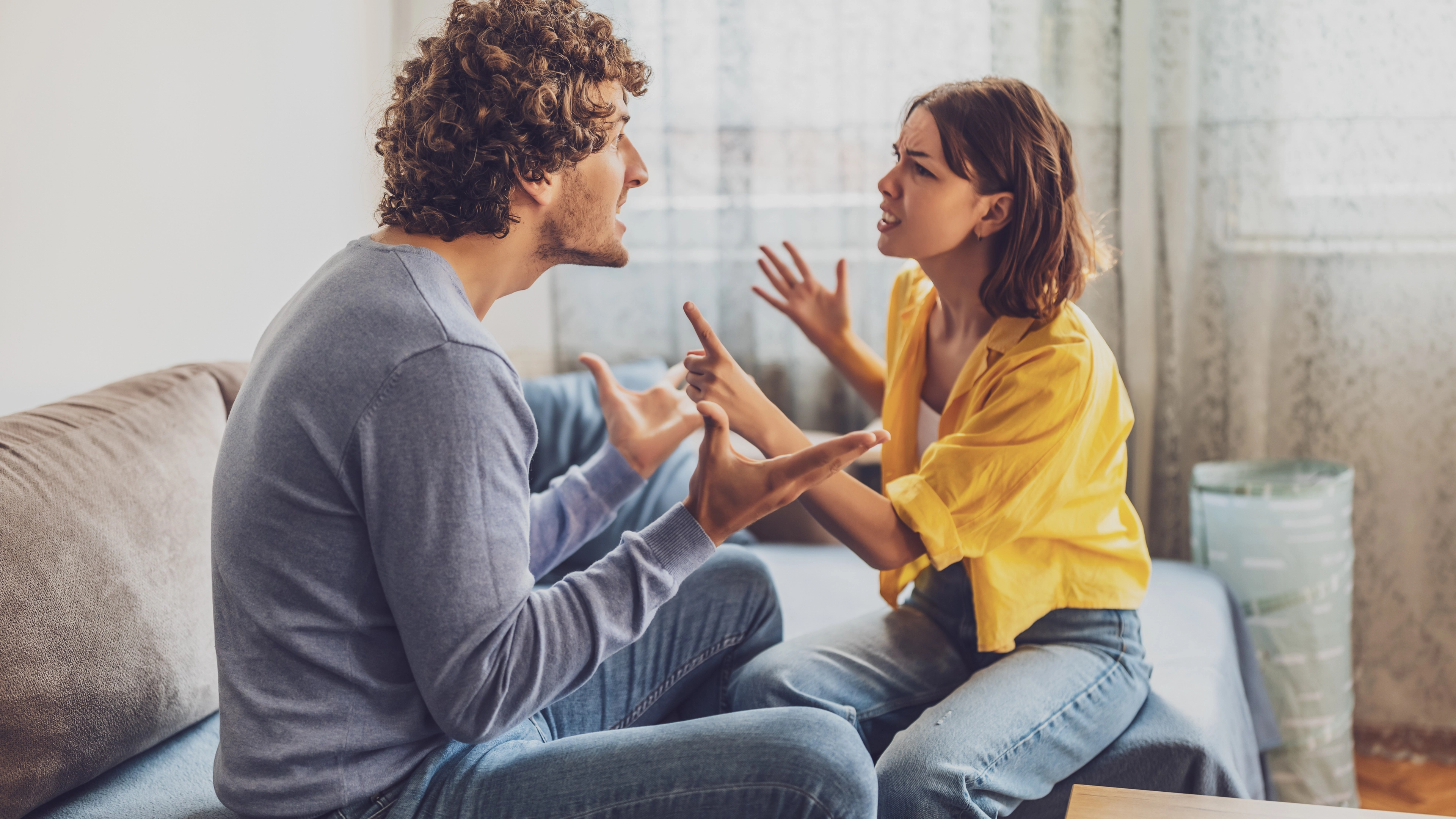 Dating expert explains why it's 'almost always' a bad idea to get back with your ex