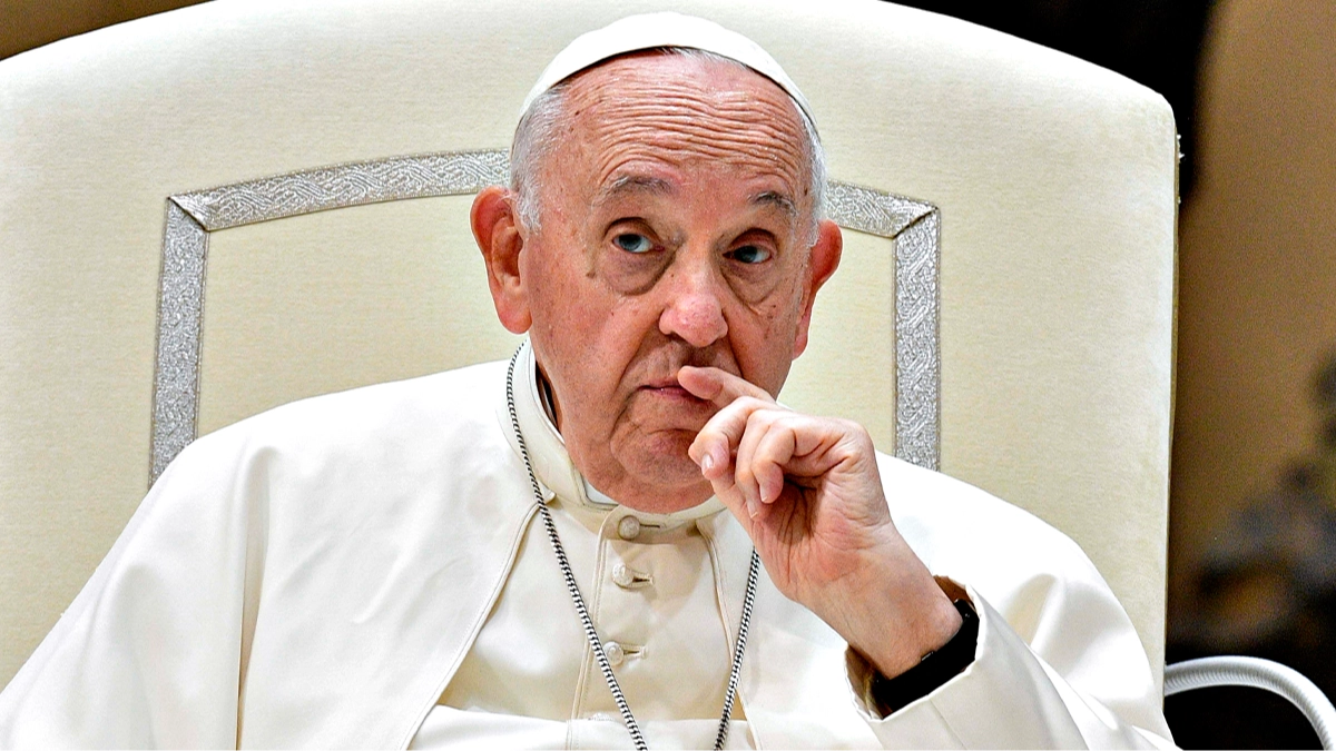 Surprising reason Pope can't be an organ donor even if they are registered as one