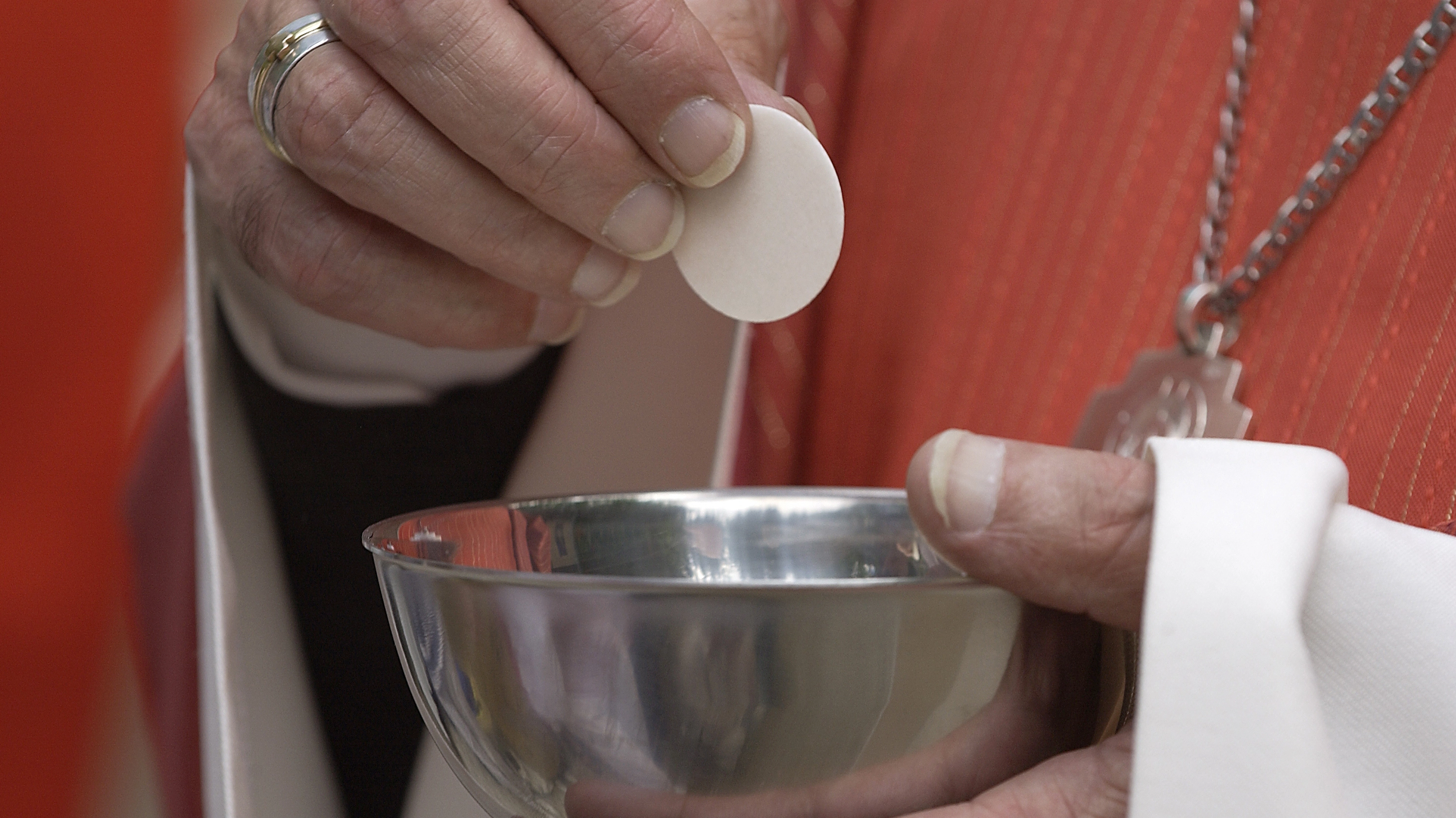 Scientist reveals horrifying truth behind 'miracle' communion wafers used at Catholic church