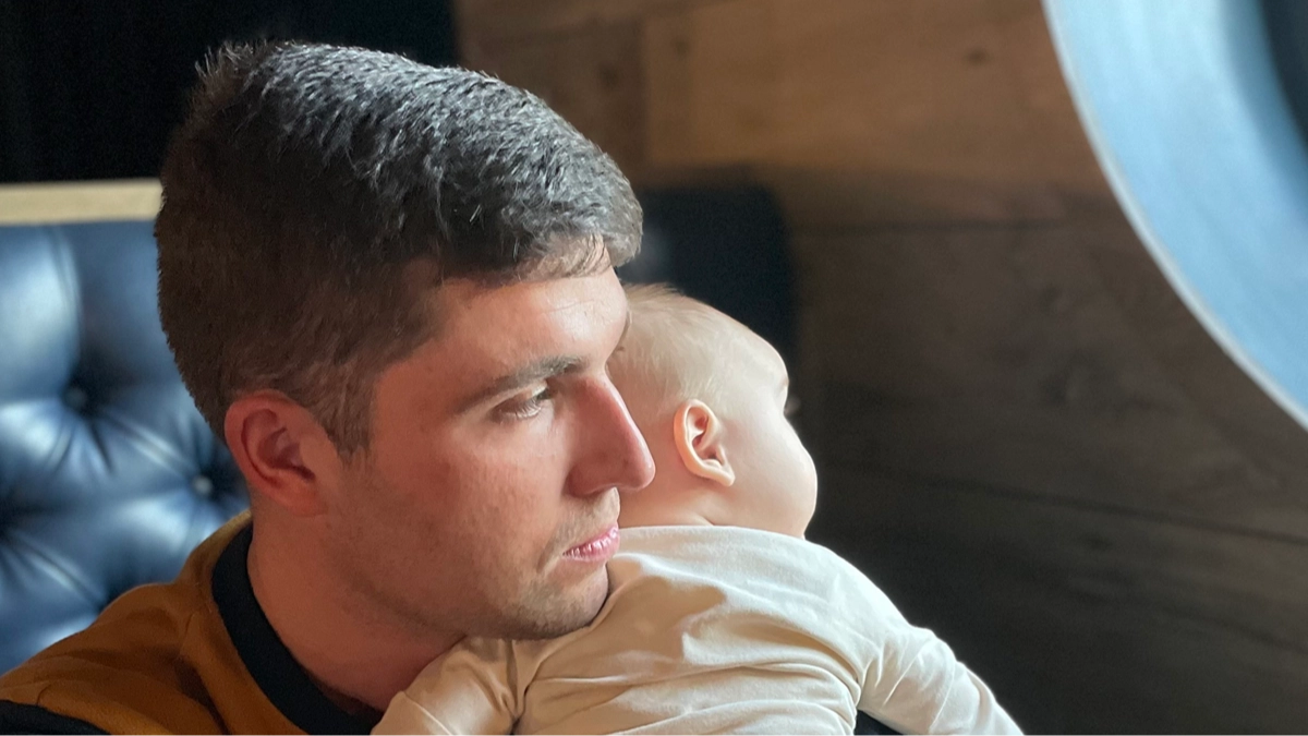 New dad, 29, misdiagnosed with tonsillitis dies the next day from fatal condition epiglottitis