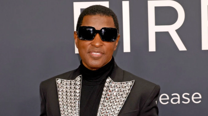 Grammys red carpet reporters apologize after facing huge backlash over ‘disrespectful’ Babyface interview