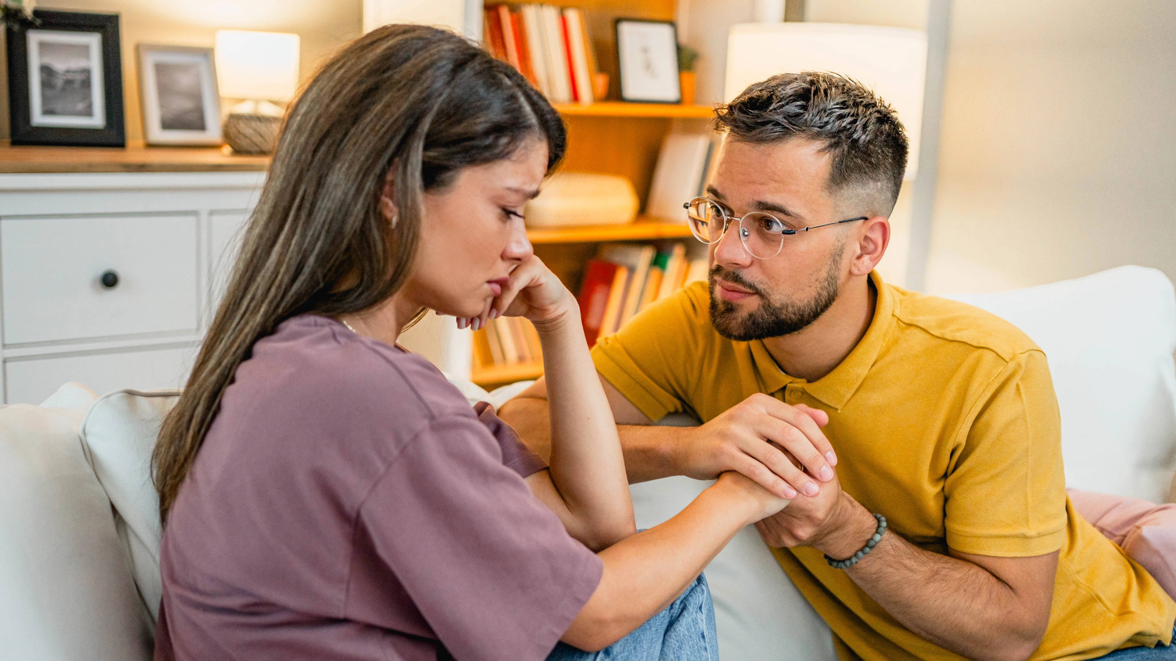 Scientists discover 'point of no return' in dying relationships and how to know when it happens