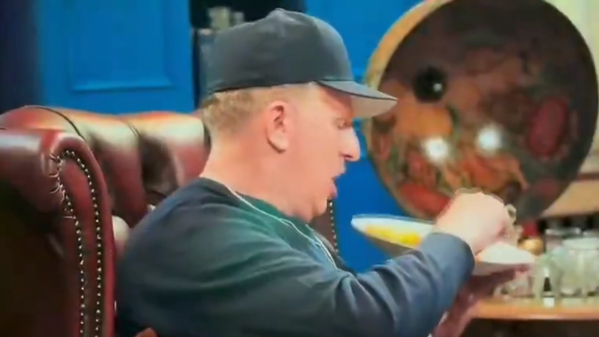 Fans notice 'disturbing' way Michael Rapaport eats after watching him on The Traitors