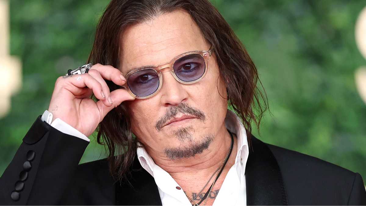 Johnny Depp looks unrecognizable as he returns to Hollywood for first time since Amber Heard trial to film new movie