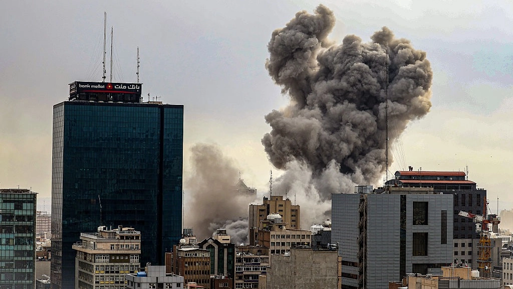 Psychotherapist reveals how to mentally prepare for the possibility of WW3 as fears grow following strikes on Iran