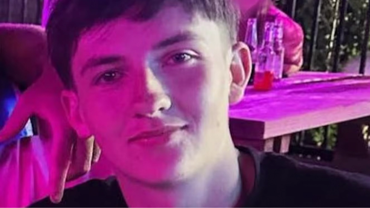 'Run It Straight' trend explained as teen dies after taking part in challenge that health experts want banned