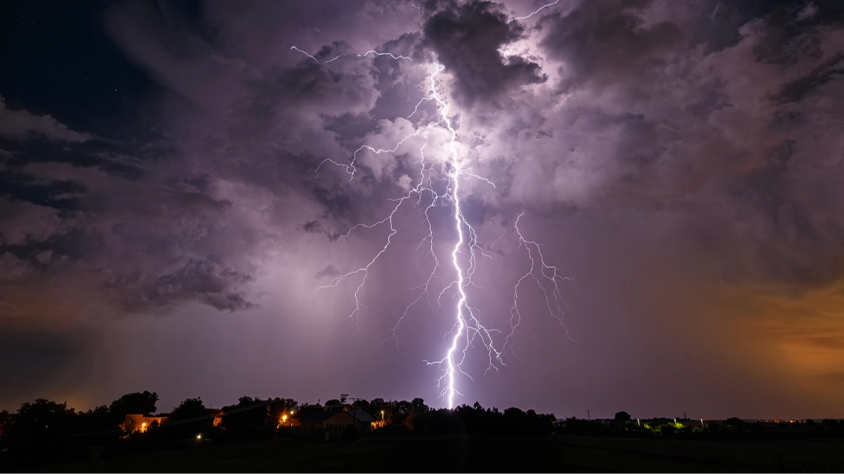 What to do in a lightning storm after newlywed died in freak accident stepping into ankle-deep water