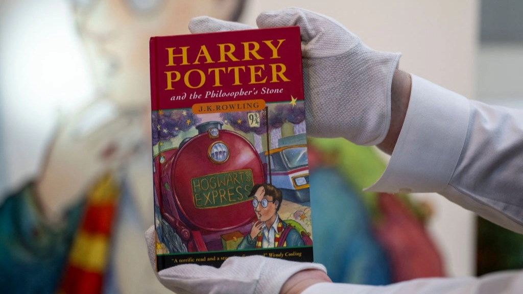 How to tell if you own rare first edition of Harry Potter as copy sells for over $400,000