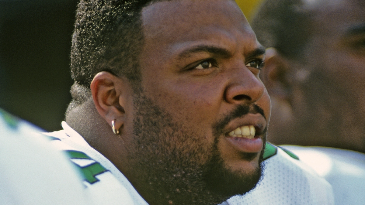 Investigation underway after ex-NFL star is found dead near homeless encampment