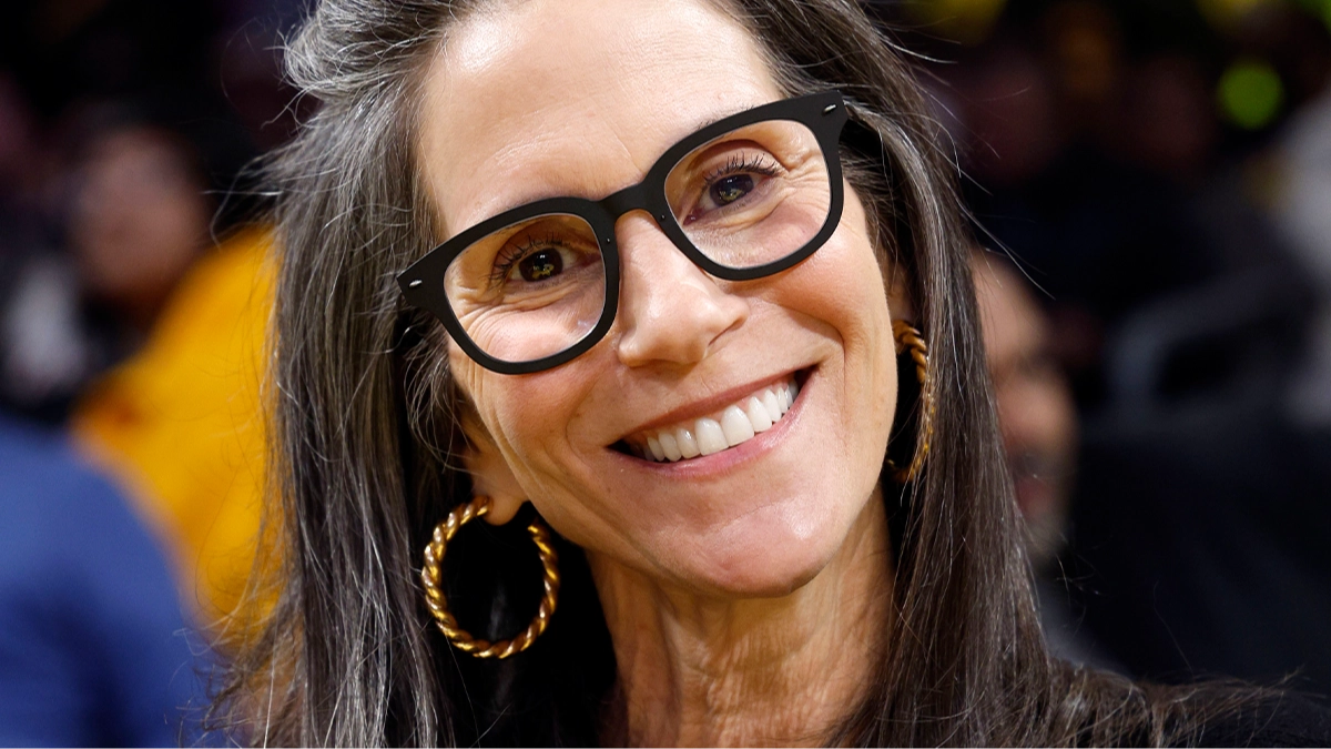 Richest actor on Earth worth $3,000,000,000 addressed theory on how she made her fortune