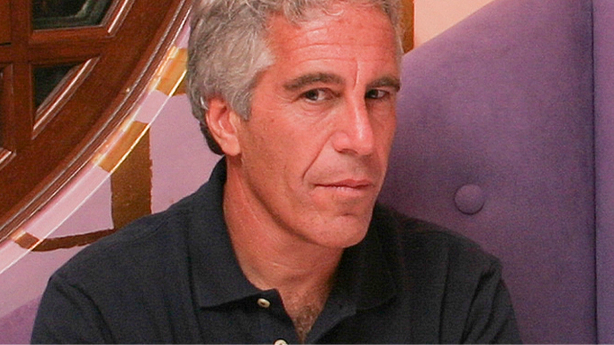Newly released Epstein flight logs include notable anchor known as 'the most trusted man in America'
