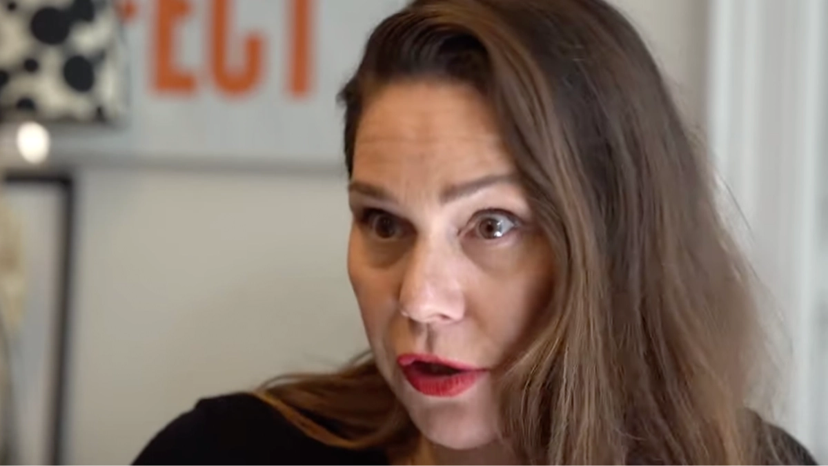 Boss reveals why she gives her employees a half-hour masturbation break during work hours