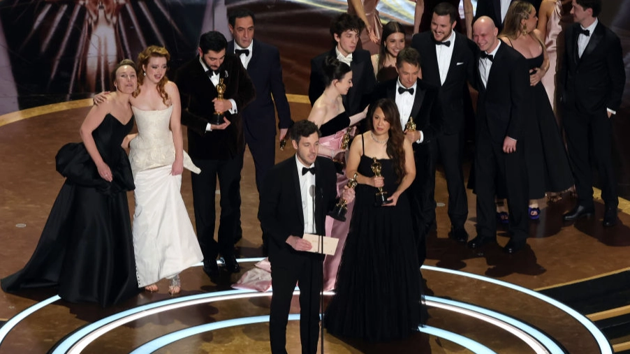 Hulu apologizes to Oscars viewers following ‘disaster’ mishap during livestream