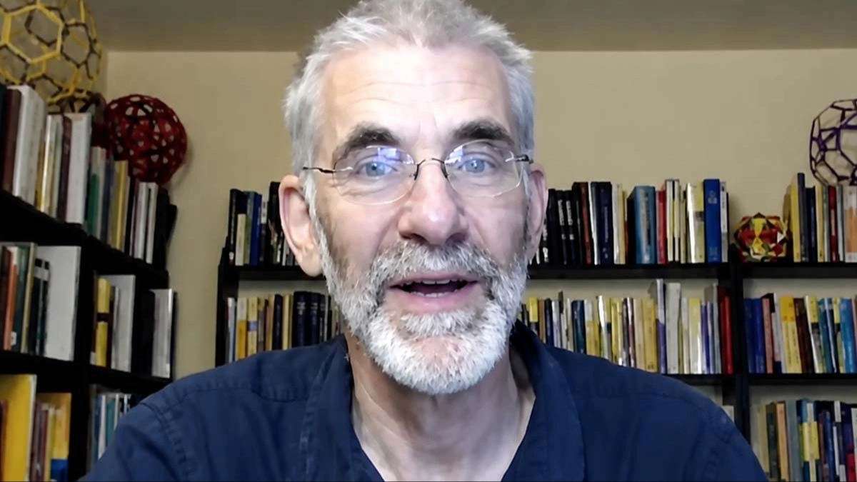 Renowned college professor refuses to grade students' homework after spotting a worrying trend