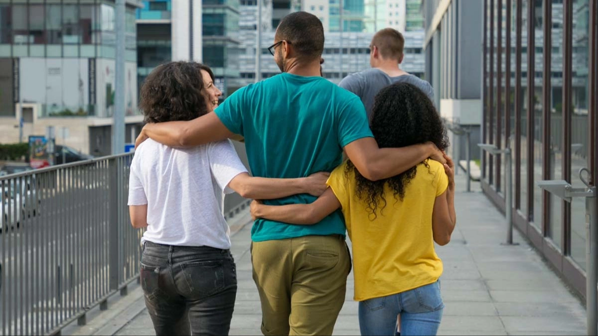 'Tolyamorous' relationship explained as new trend is becoming more popular