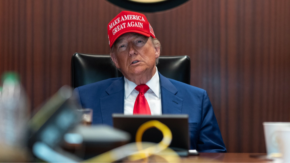 Everyone's saying the same thing after Trump reveals how Iran informed him about missile attack on US base
