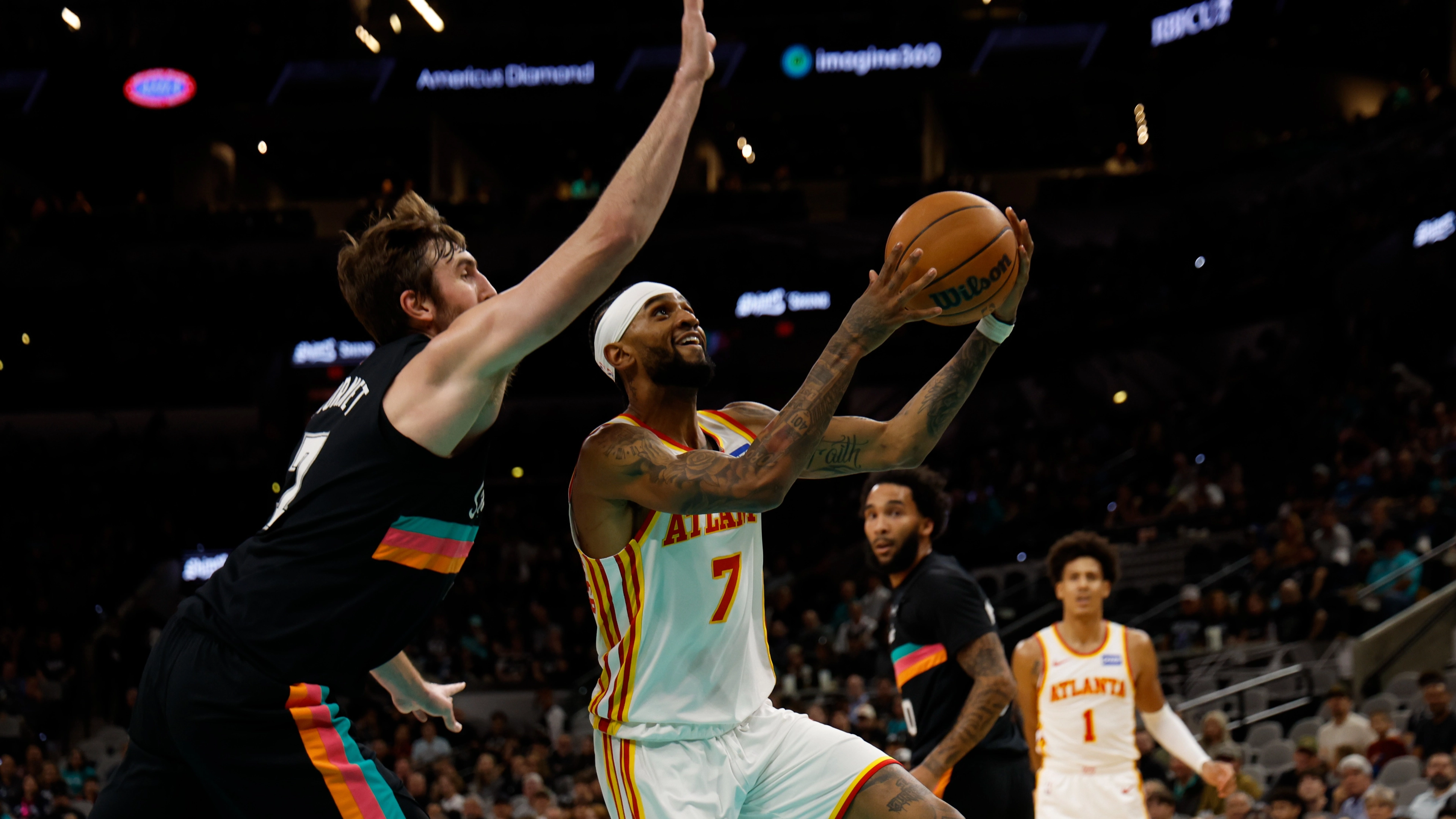 NBA player calls out team for collaborating with local strip club on themed night