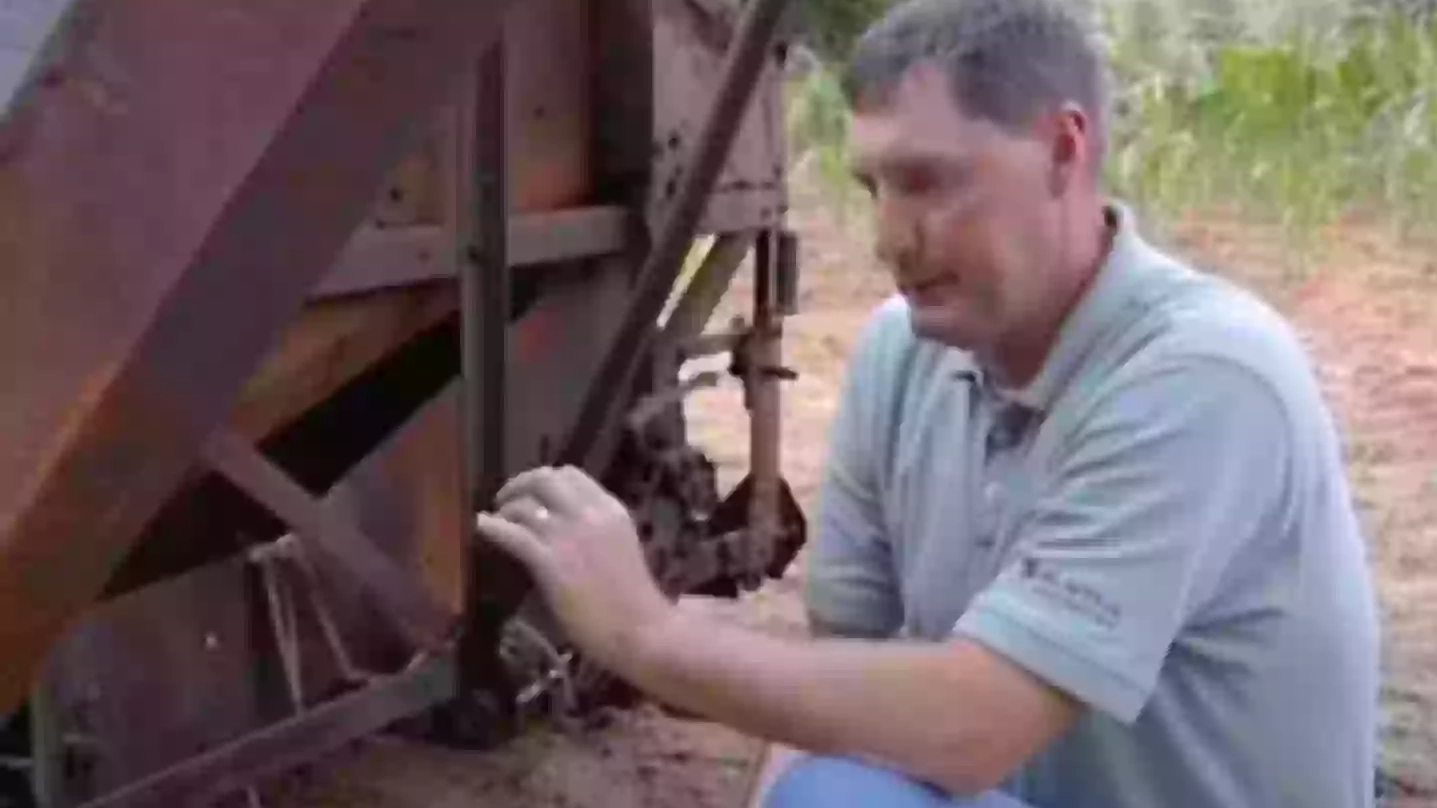 Man faced unthinkable choice when he had to choose whether to cut off his own arm to save his life