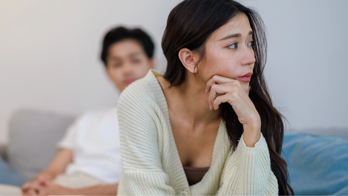 Expert reveals the five major 'icks' that men do that completely turn women off