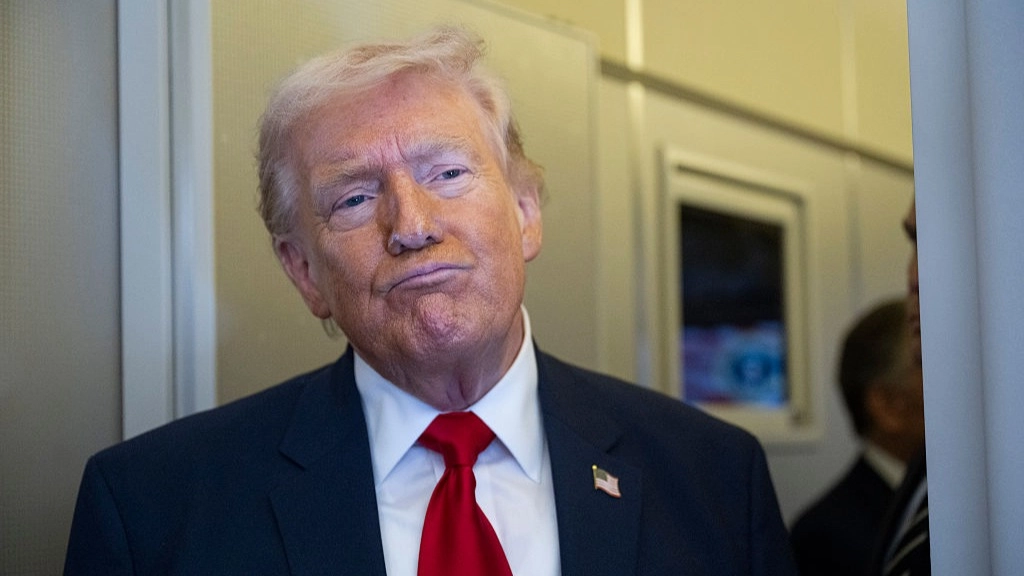 Trump issues firm warning to Nato if allies fail to help the US