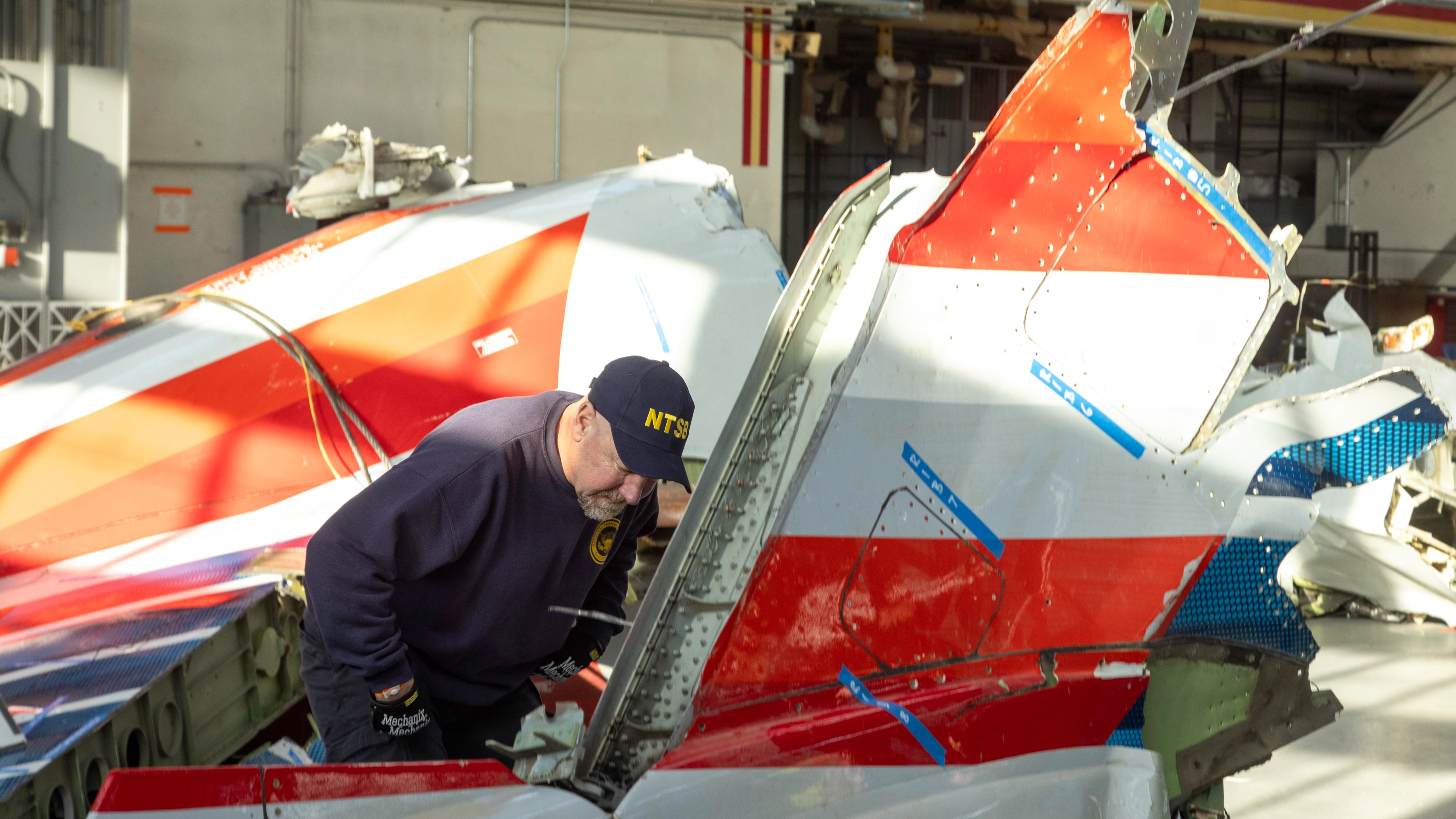 Investigators share update on American Airlines plane crash as all ‘major pieces’ are recovered