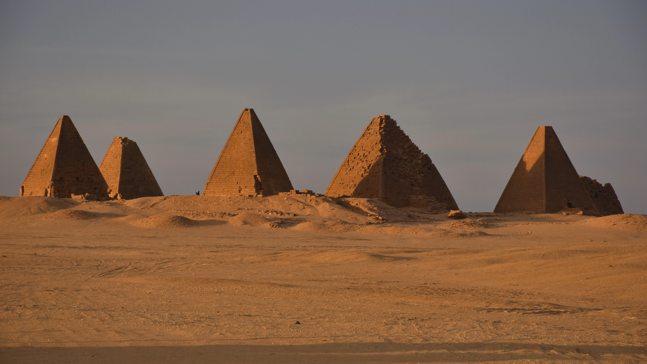 Skeletons found hidden in Egyptian pyramids could reshape their history