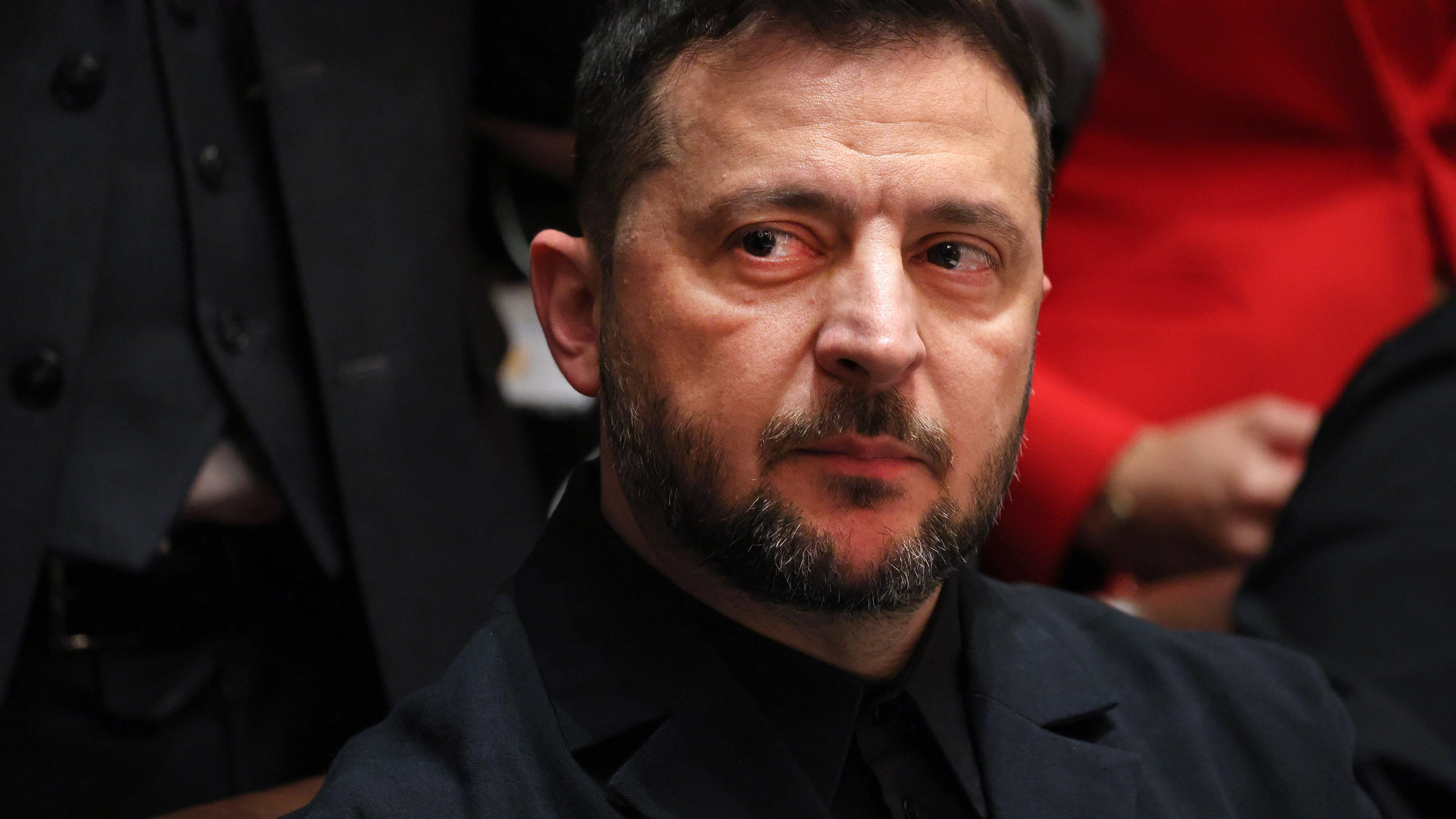 Body language expert reveals Zelenskyy's 'emotional control' in explosive White House meeting with Trump