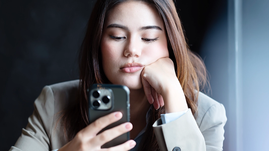 Gen-Z trend of 'micro-retiring' intended to 'optimize mental health' sparks mixed reactions