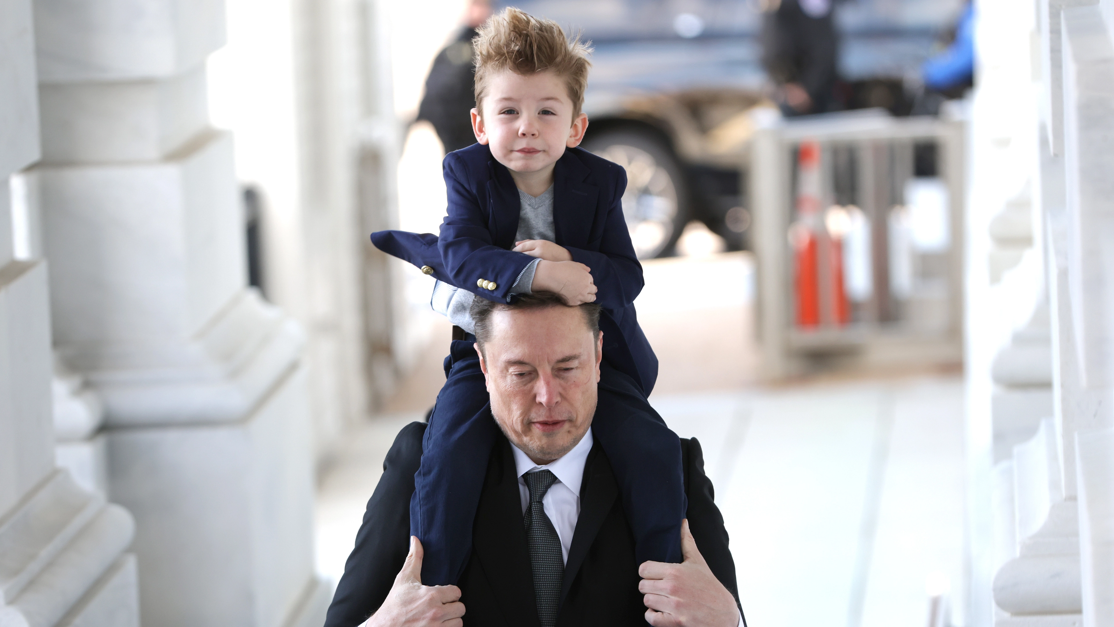 Elon Musk wanted his 11 children and their mothers to all live together on his '$35,000,000 private compound'