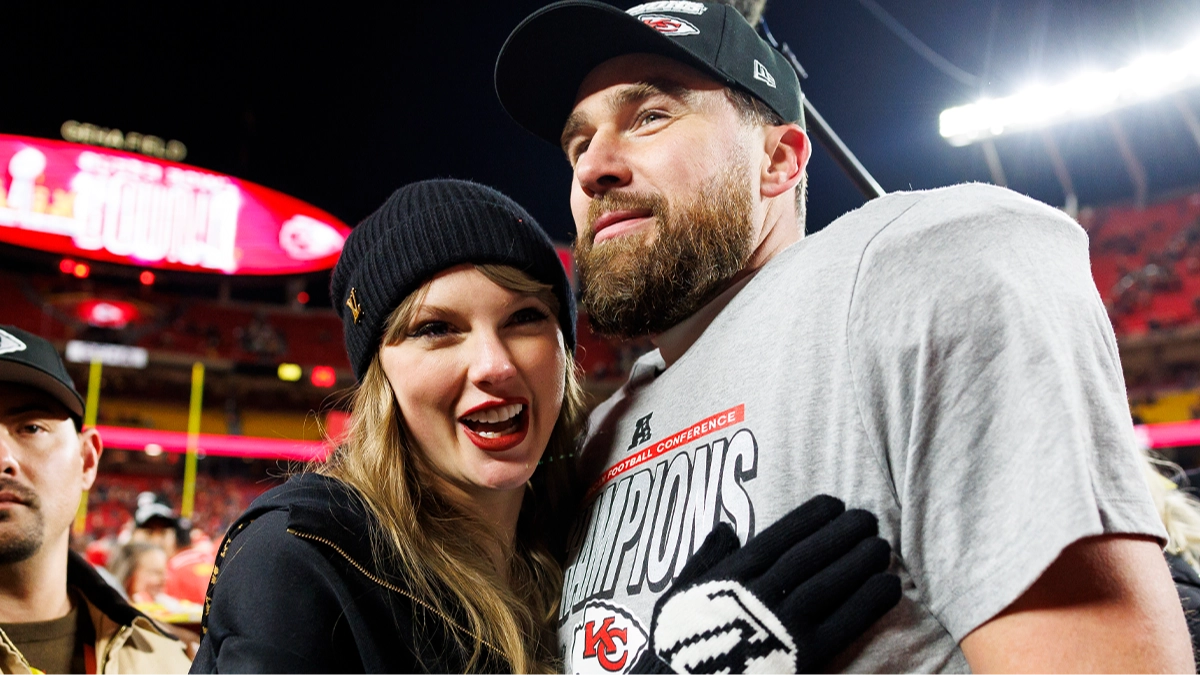 People think Travis Kelce’s ex just made a massive dig at Taylor Swift with ‘petty’ Halloween costume