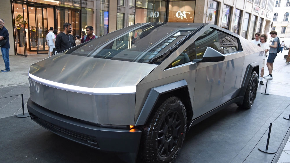 Cybertruck owner reveals how much it really costs to fully charge and people are horrified