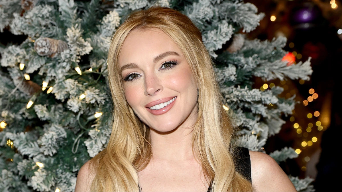 Lindsay Lohan reveals truth about change in appearance as she addresses plastic surgery rumors