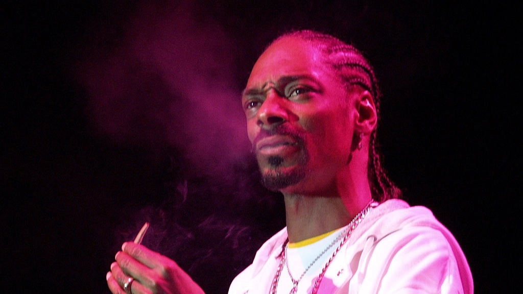 Snoop Dogg says only one person has ever been able to out-smoke him