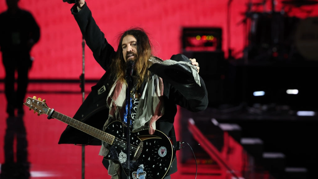 Miley Cyrus' brother ‘genuinely worried’ about dad Billy Ray after Trump inauguration performance