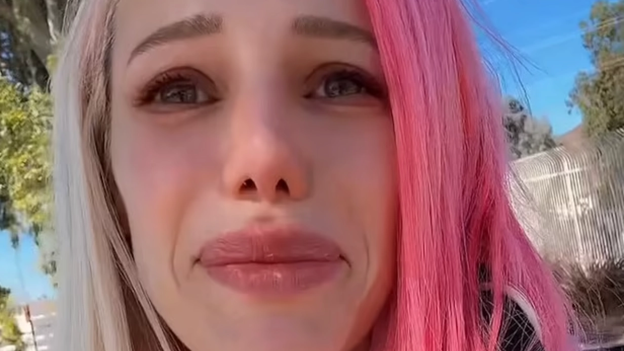 Singer suffers devastating 'side-effect' that can't be reversed after taking Ozempic for one year