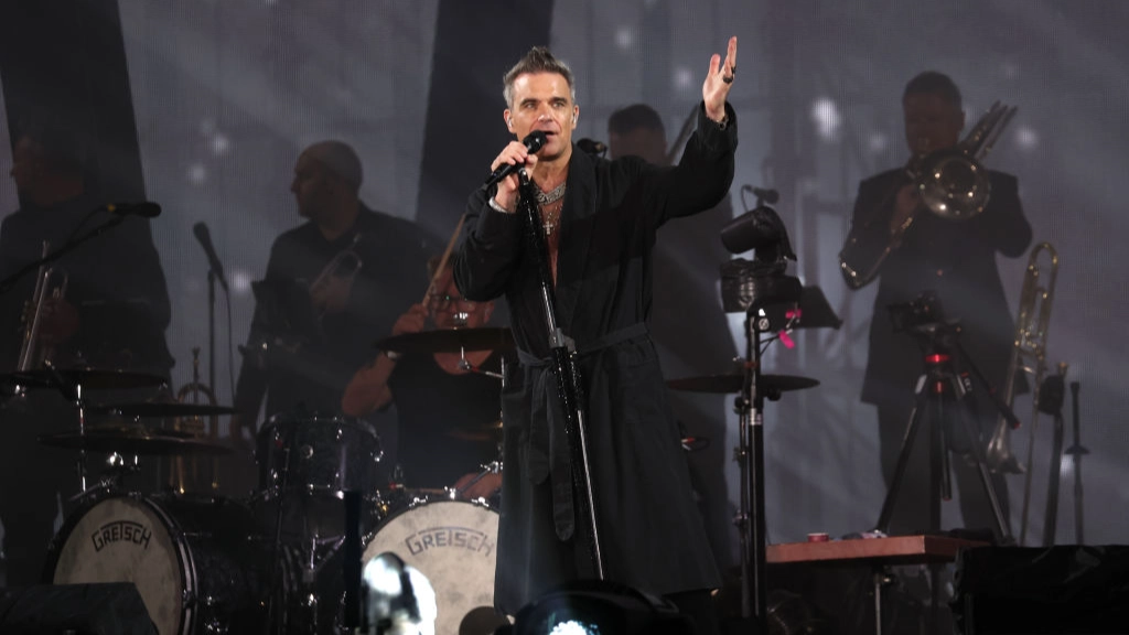 Final chance to see Robbie Williams this summer if you missed out on UK tour tickets