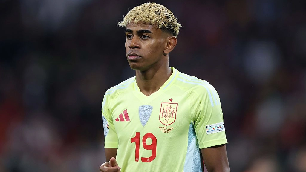 Spanish government demand investigation into footballer Lamine Yamal's birthday party after 'dwarves exploited'
