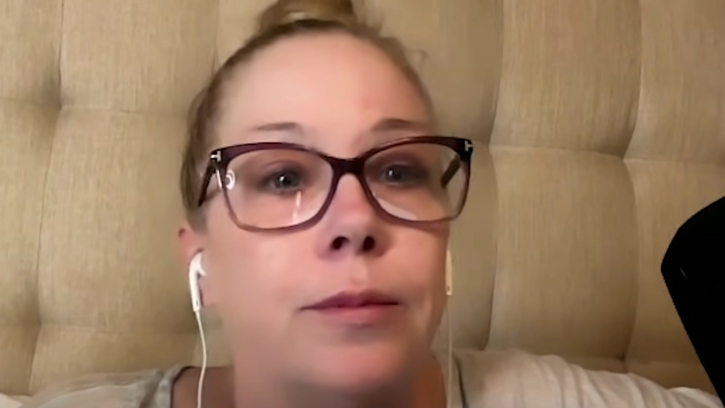 Christina Applegate says actor urged her to get checked after recognising major MS symptom