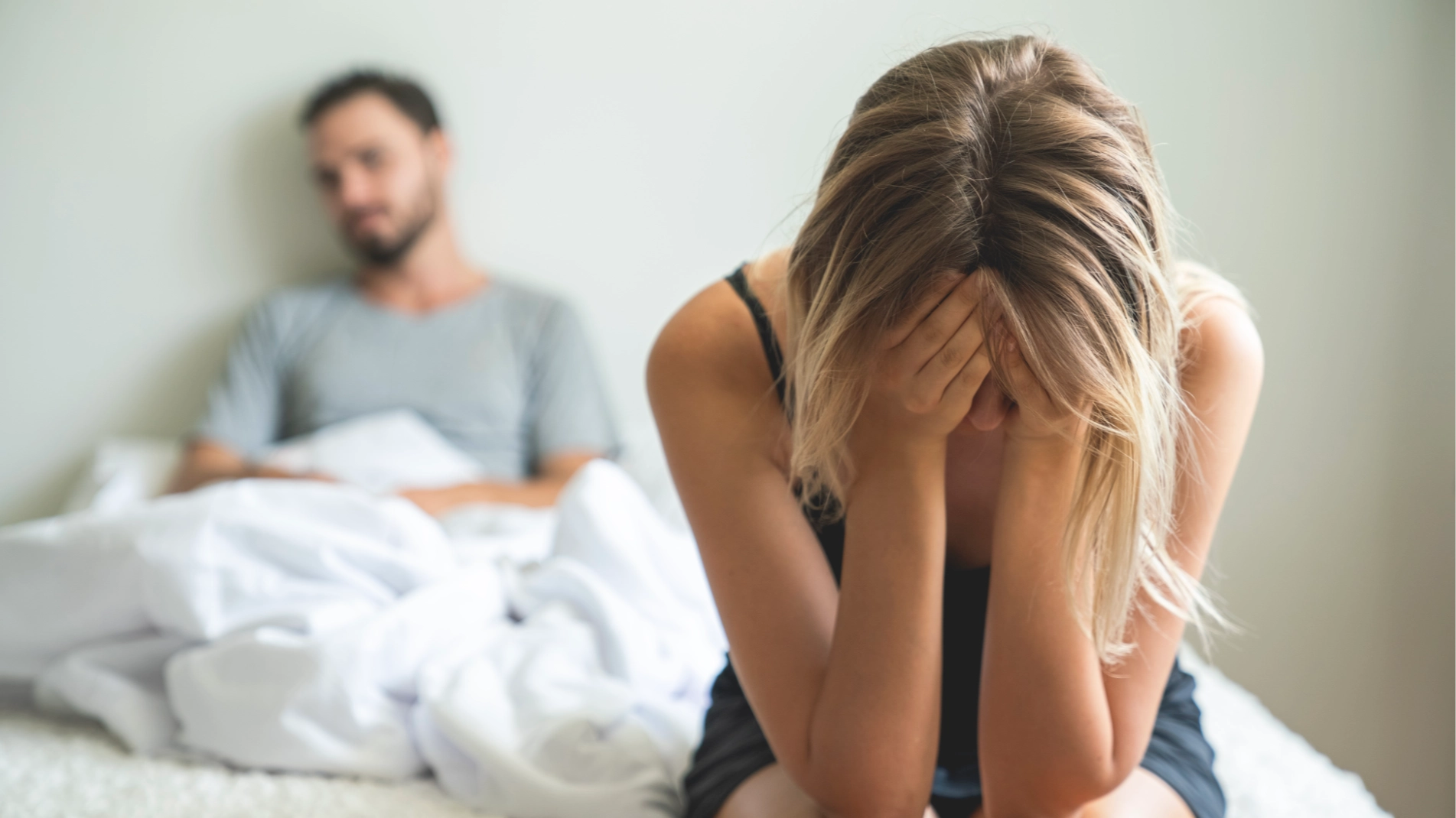 Woman who sleeps with married men shares three ‘clear’ signs they are cheating