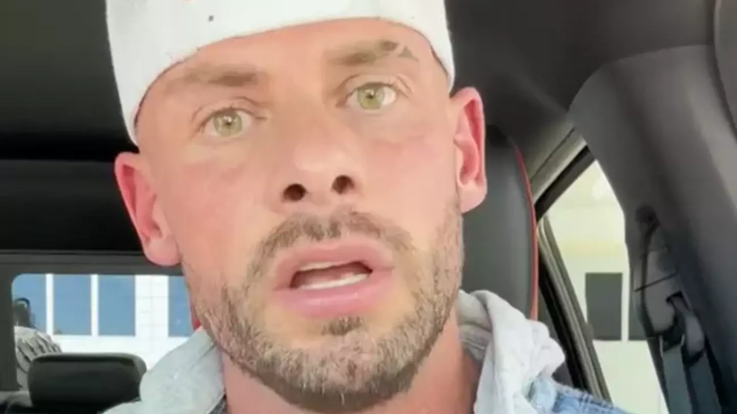 Fitness influencer Joey Swoll quits social media over Hulk Hogan backlash