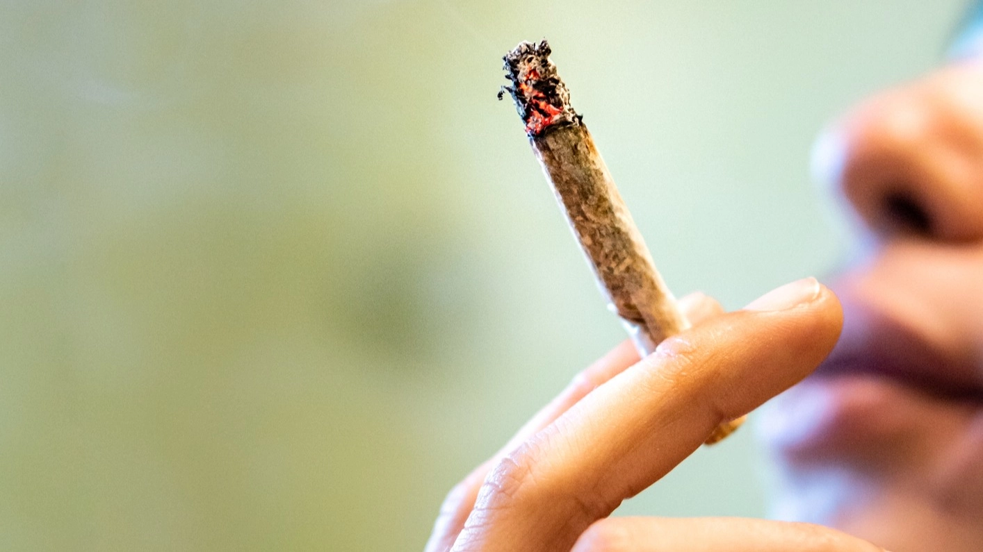 Former weed addict shares reality of ‘scromiting’ side effect that was ‘literally killing him’