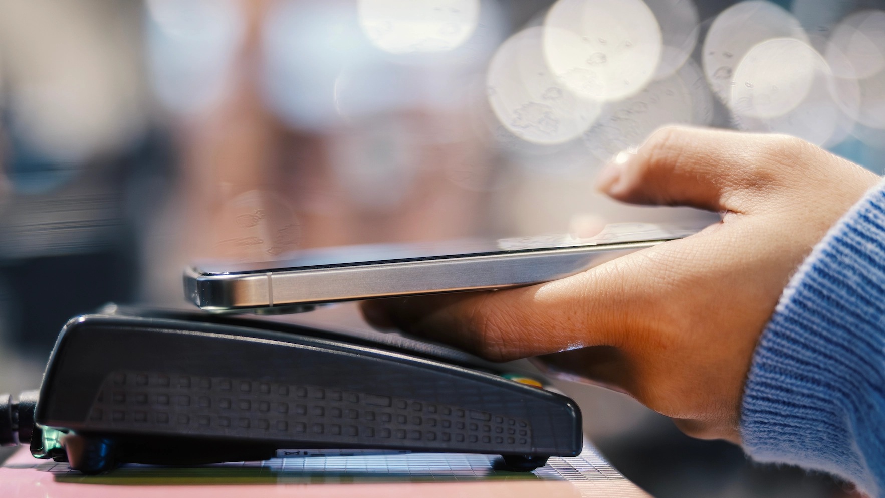 Revolut and Lloyds down as users say payments are being declined